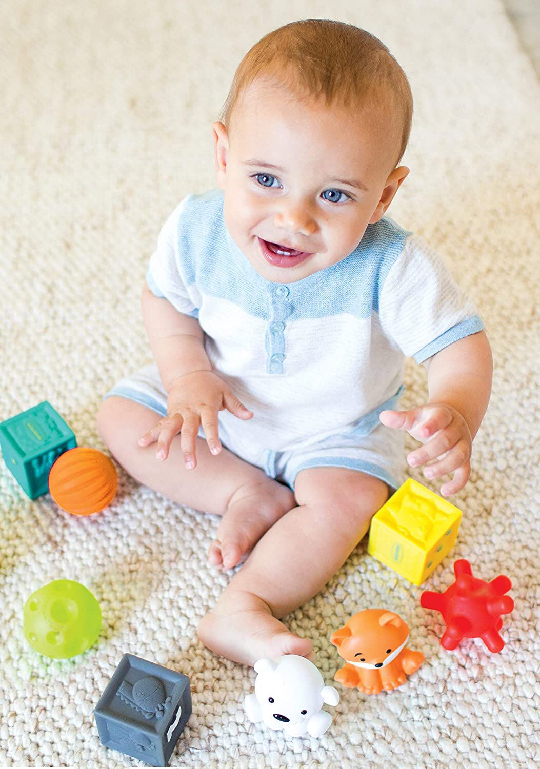 مجموعة الألعاب الأولى لطفلك من إنفانتينو image number 2