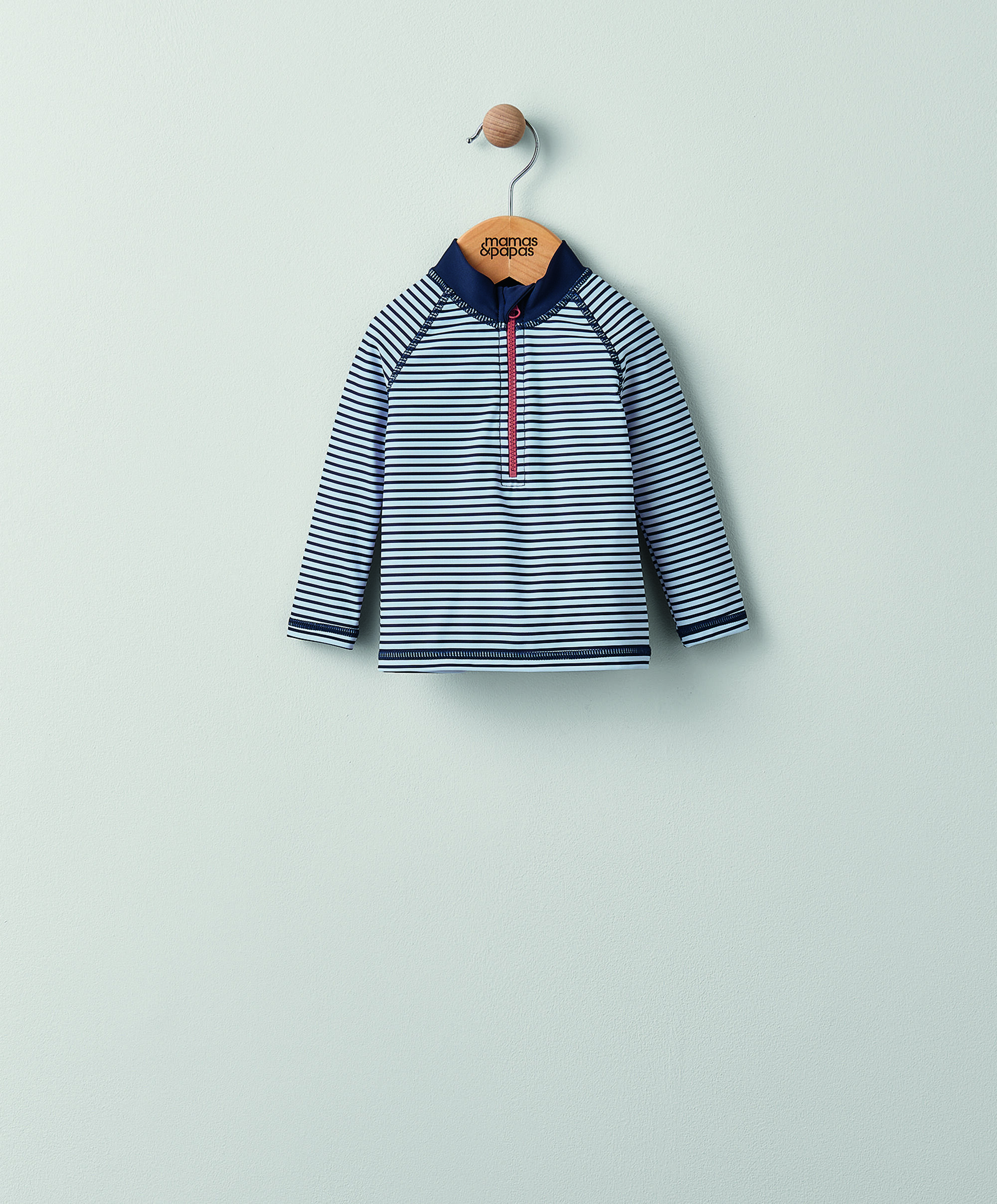 تي شيرت سباحة مخطط بأكمام طويلة