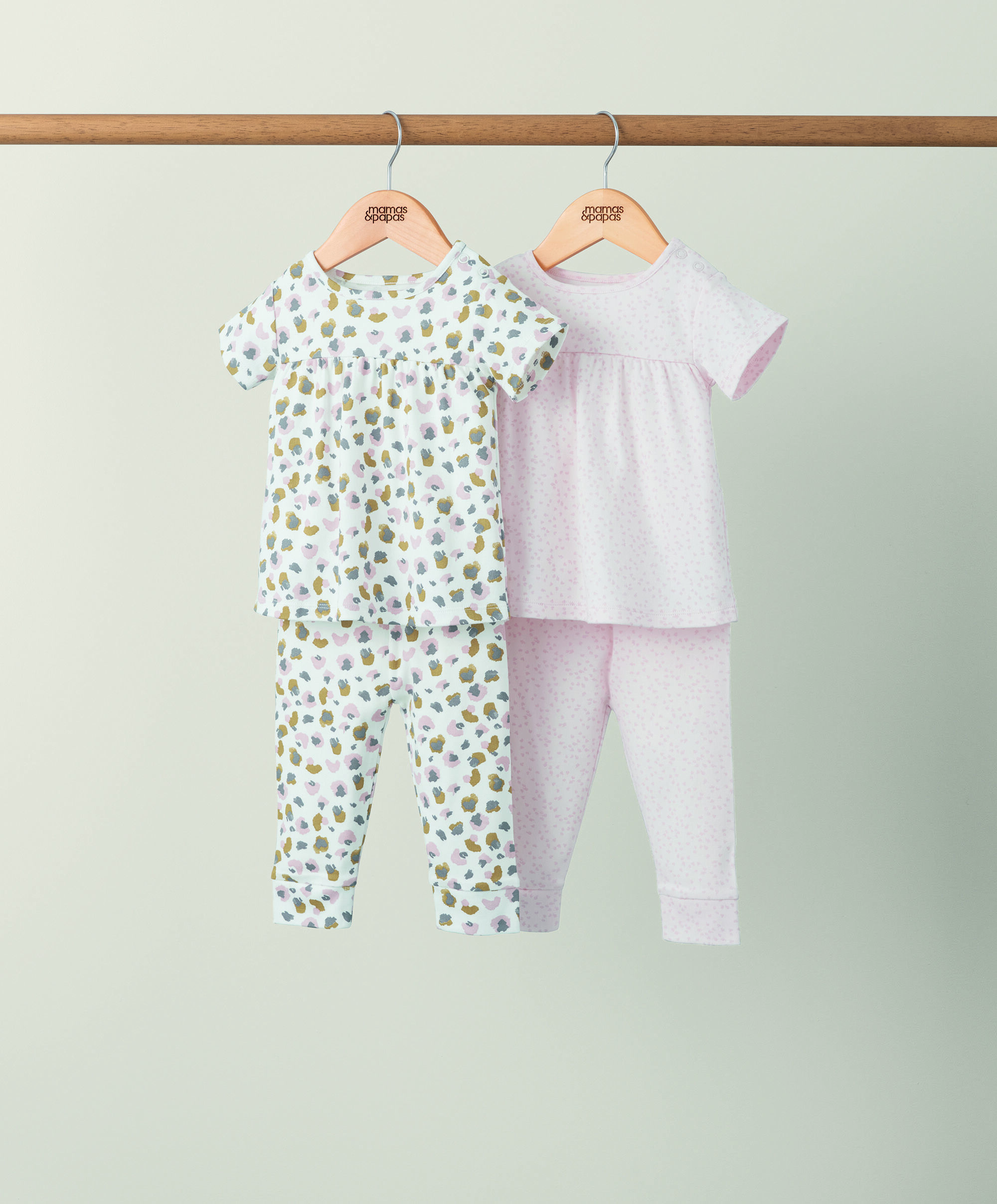 طقم بيجاما جيرسيه بنقشة خطوط - قطعتان image number 1