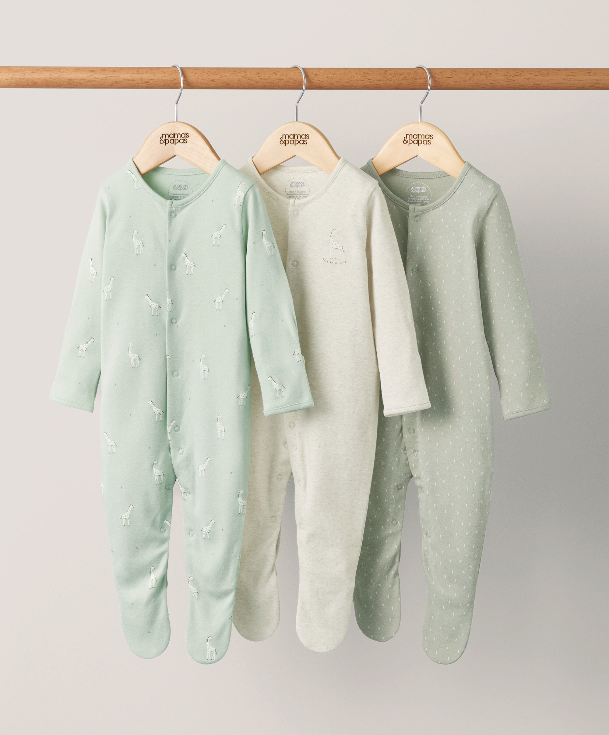 طقم بيجاما قطعة واحدة بنقشة زرافة ونقاط - 3 قطع image number 1