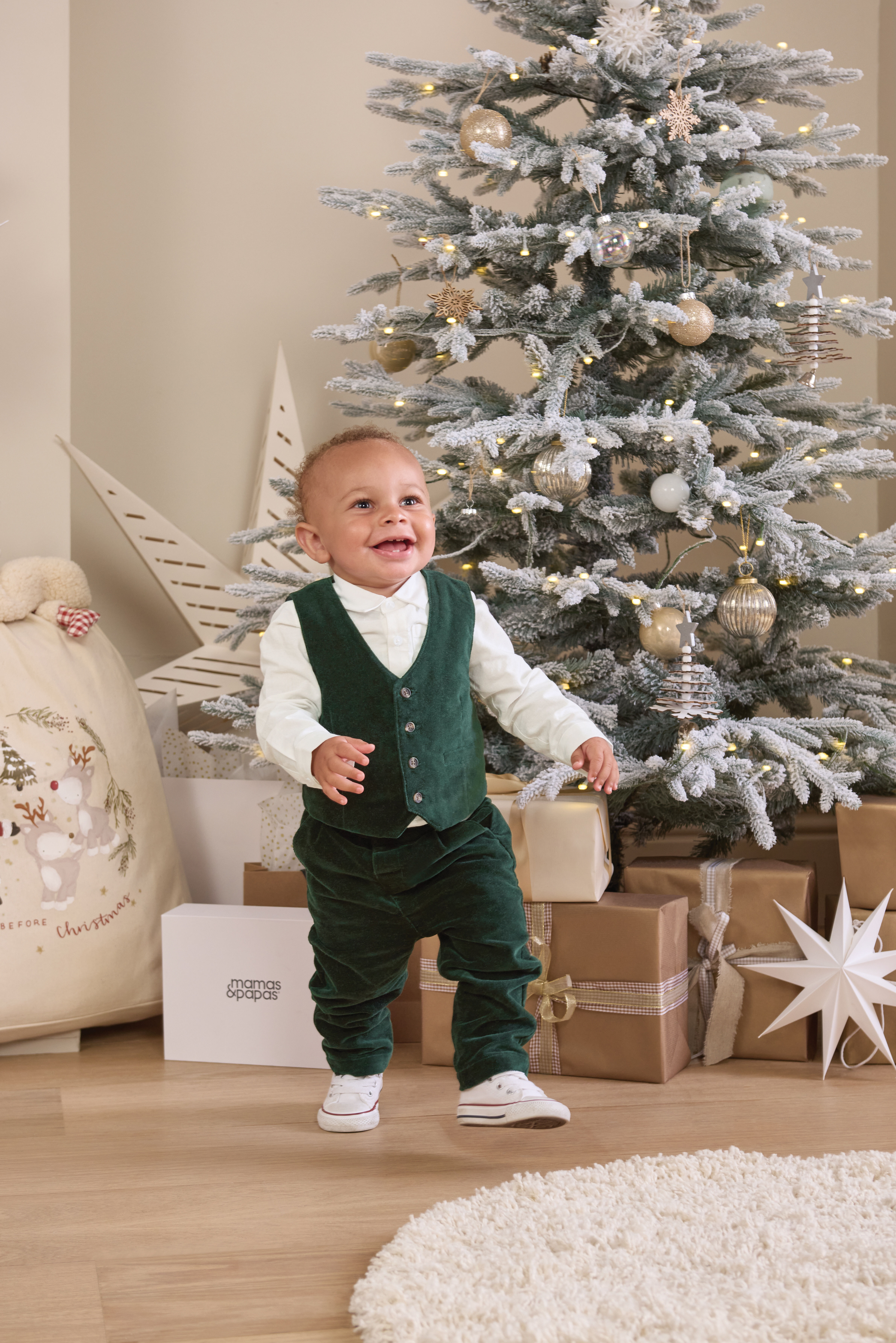 طقم بدلة مخمل بلون أخضر زمردي - 3 قطع image number 11