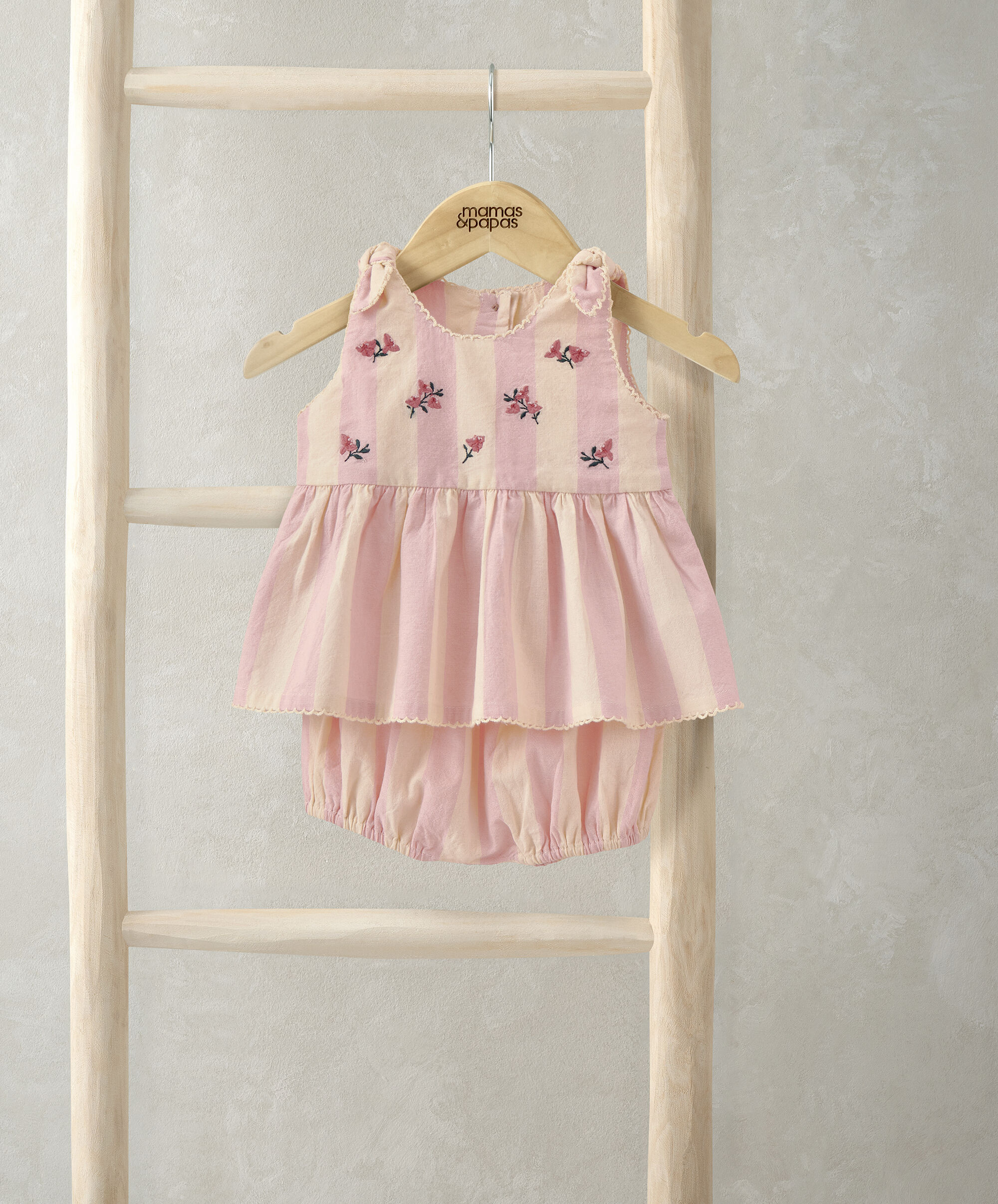 طقم بلوزة مخططة مطرزة وسروال داخلي، قطعتين image number 1