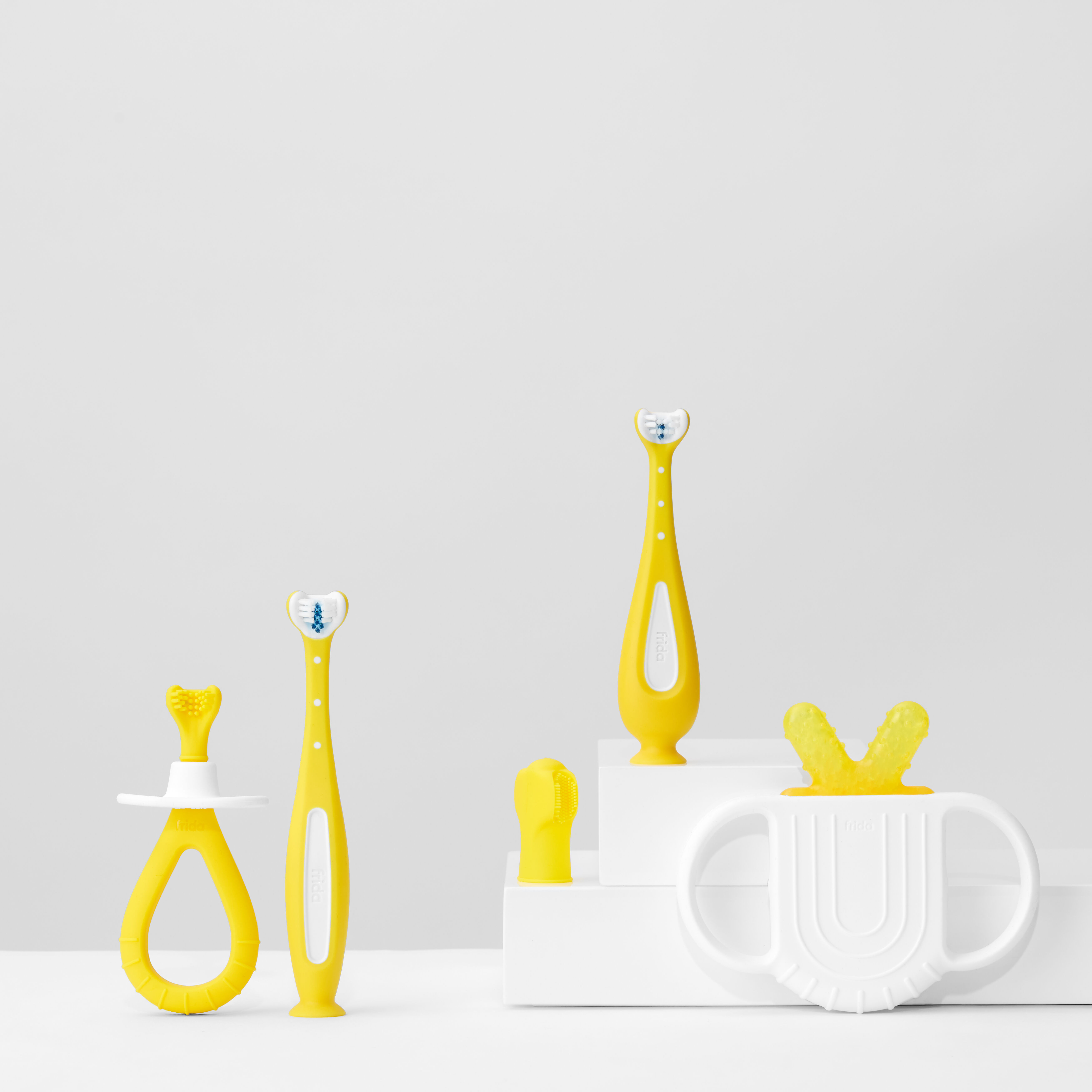 حلقة تسنين نوت تو كولد تو هولد من سيليكون خالٍ من مادة بيسفينول أ من فريدا بيبي image number 9