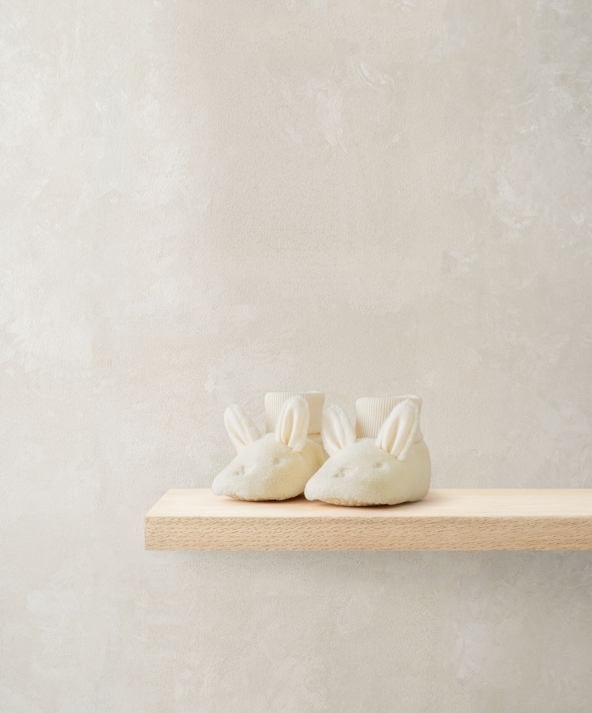 حذاء مفتوح من الخلف بتصميم أرنب image number 1