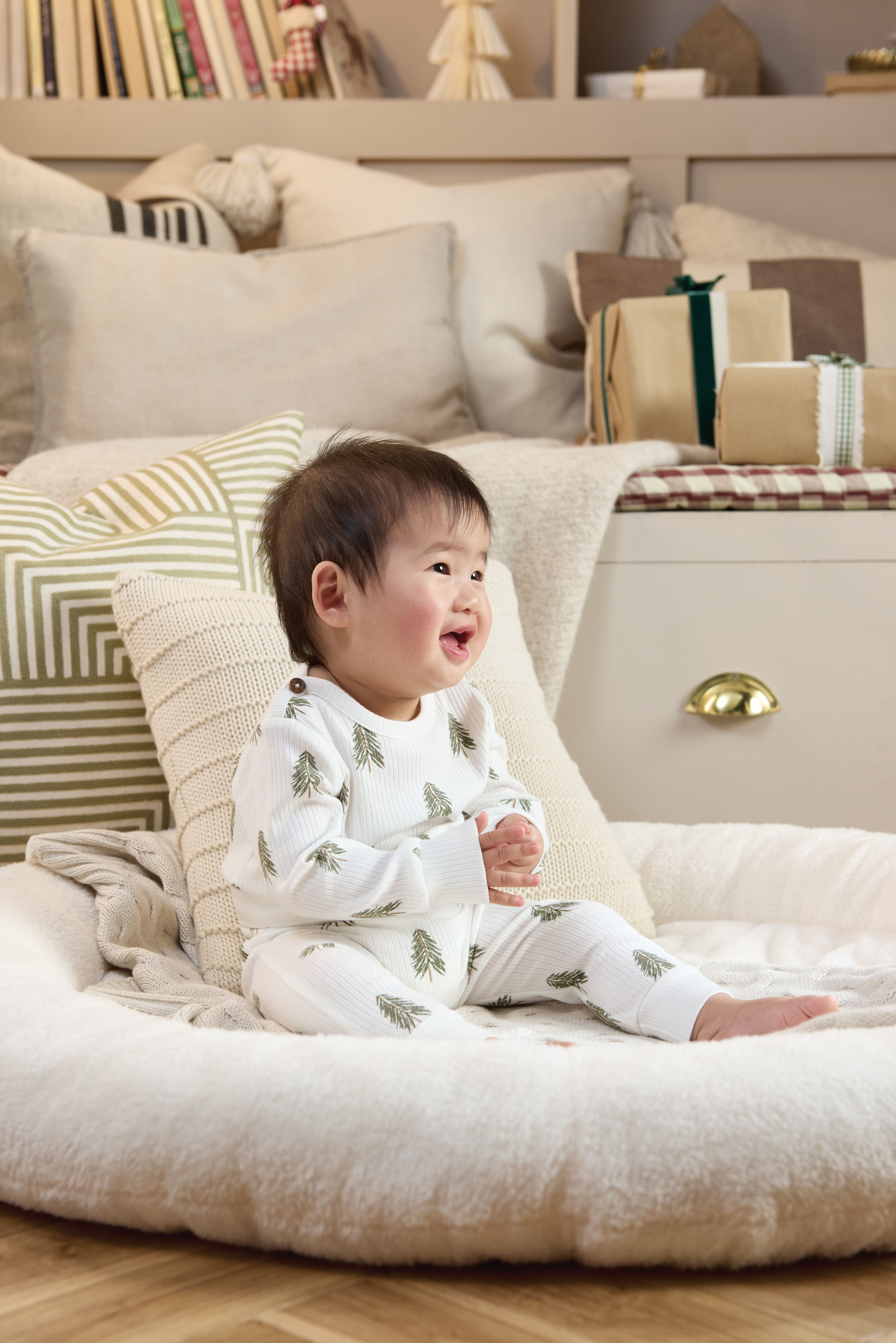 طقم لباس قطعة واحدة ولغينغز بطبعة شجرة الكريسماس image number 5