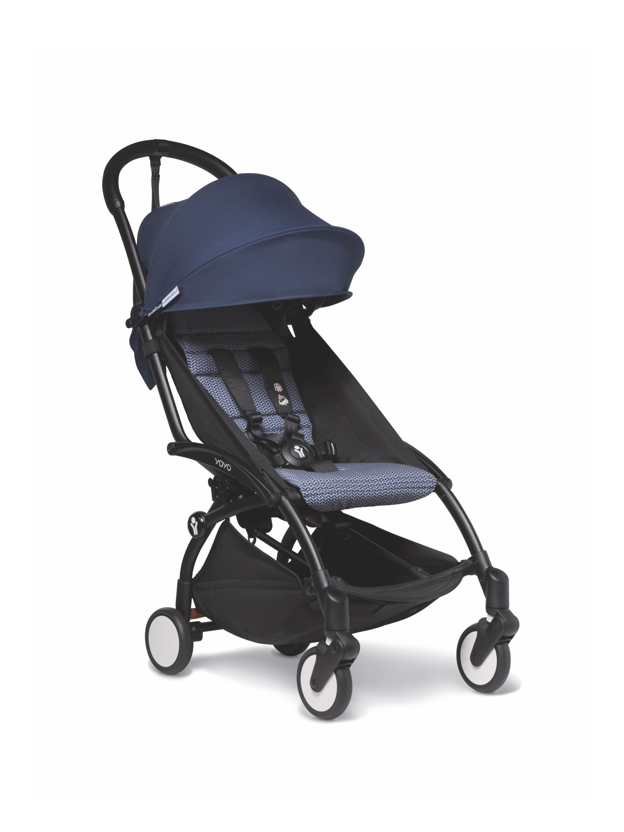 عربة أطفال بيبي زن يويو2 بهيكل أسود ومجموعة مقعد عربة لعمر 6 شهور فأكثر أزرق image number 1