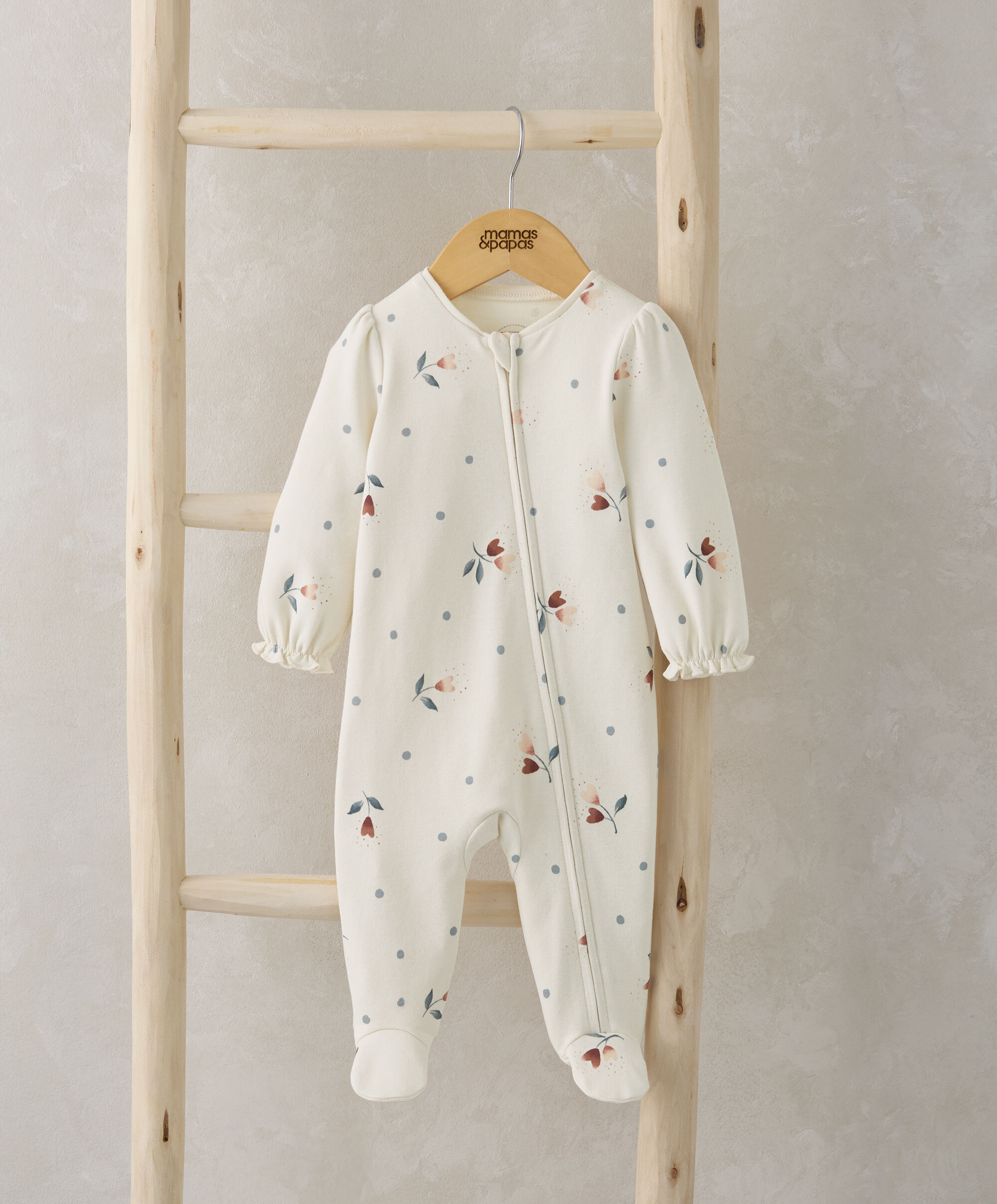 لباس الكل في واحد بنقشة قلوب وزهور image number 1