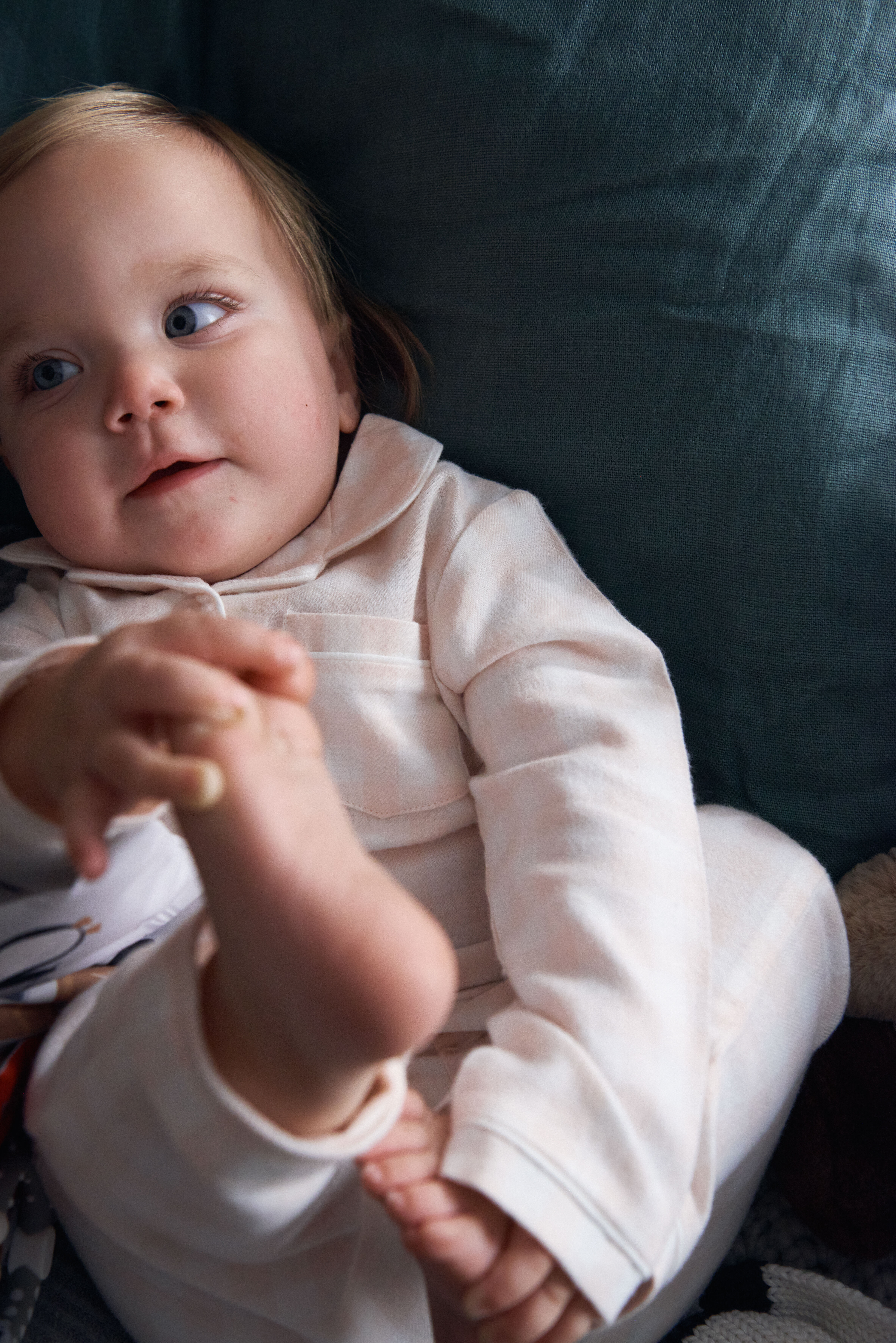 بيجاما منسوجة بنقشة مربعات غينغهام - وردي image number 8