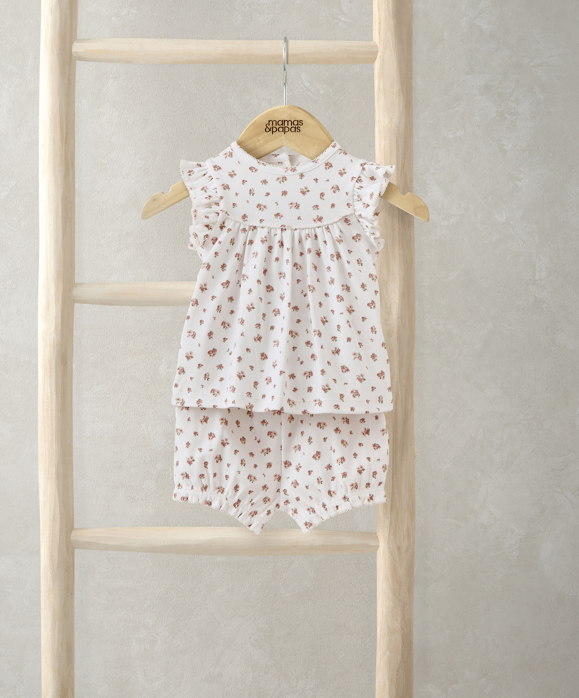 بيجامة قصيرة بطبعة ورود image number 1