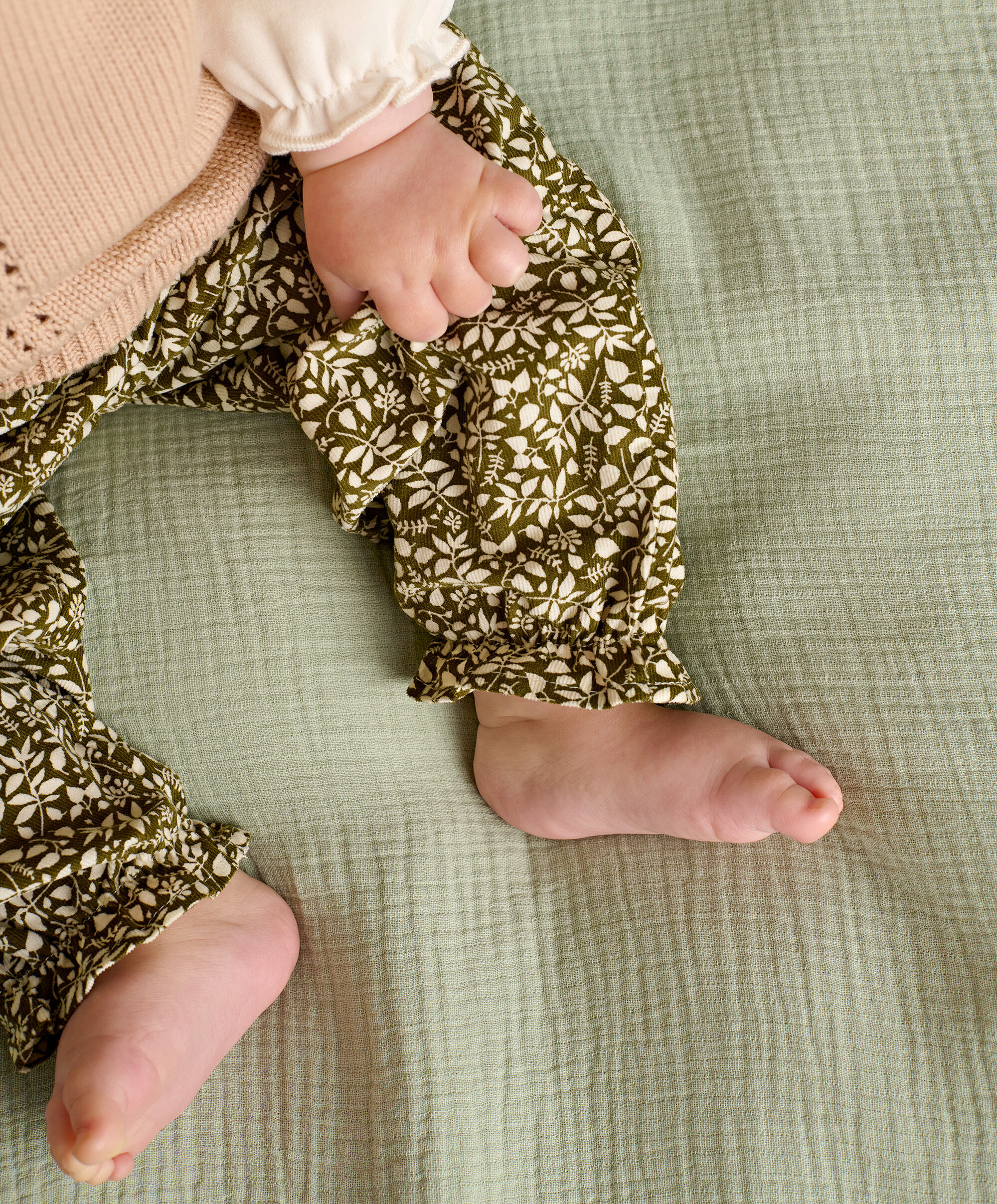 2pc Tank Top & Trouser Set image number 6