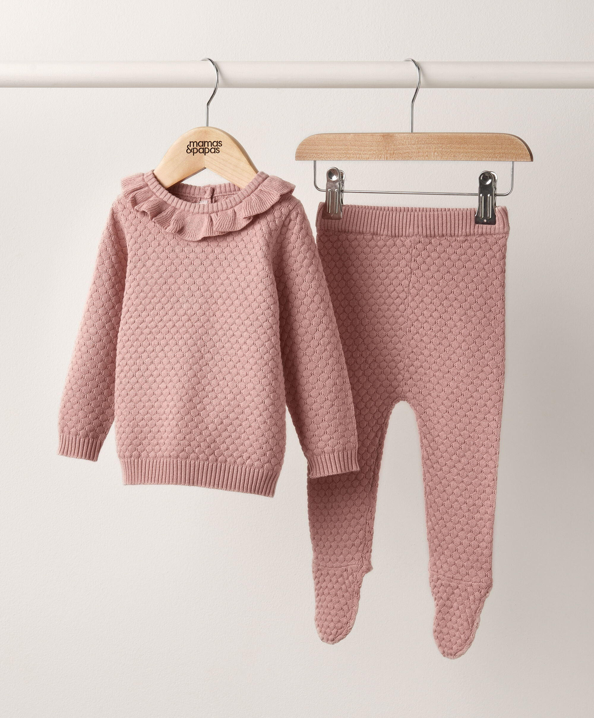 طقم منسوج بلون وردي - قطعتان image number 6