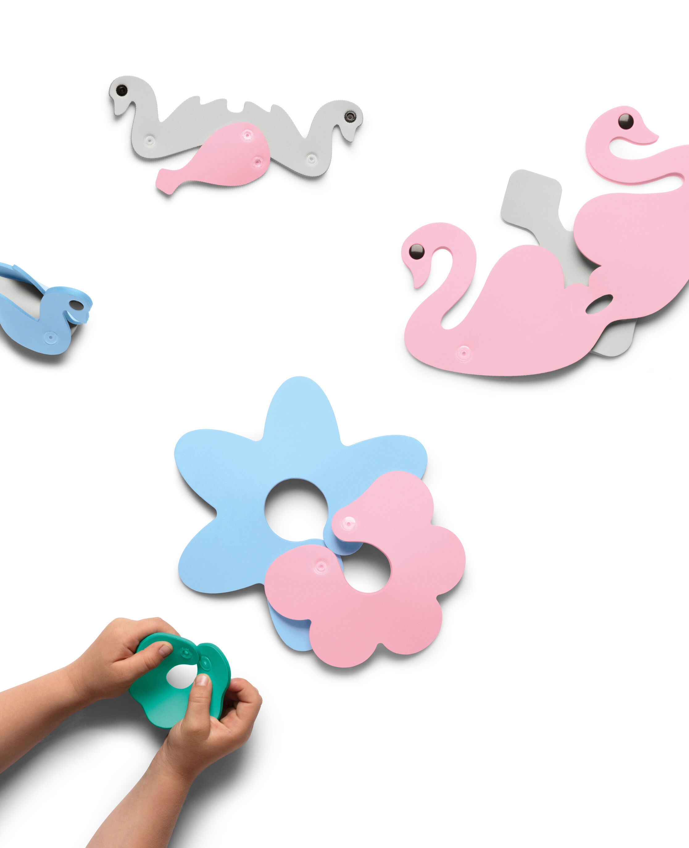 مجموعة ألعاب مجسمة لأوقات الاستحمام كيوتوبيا من كوت - سوان ليك image number 1