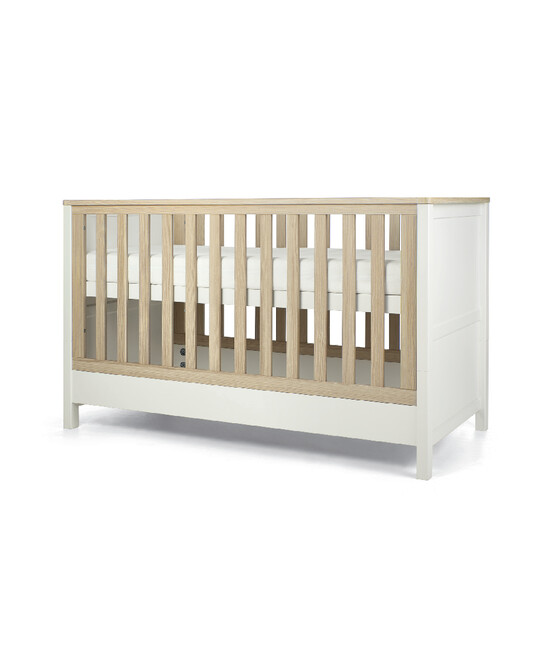 مجموعة هارويل مكوّنة من 3 قطع طقم سرير أطفال، خزانة تبديل، مراتب أساسية من الألياف - أبيض image number 8