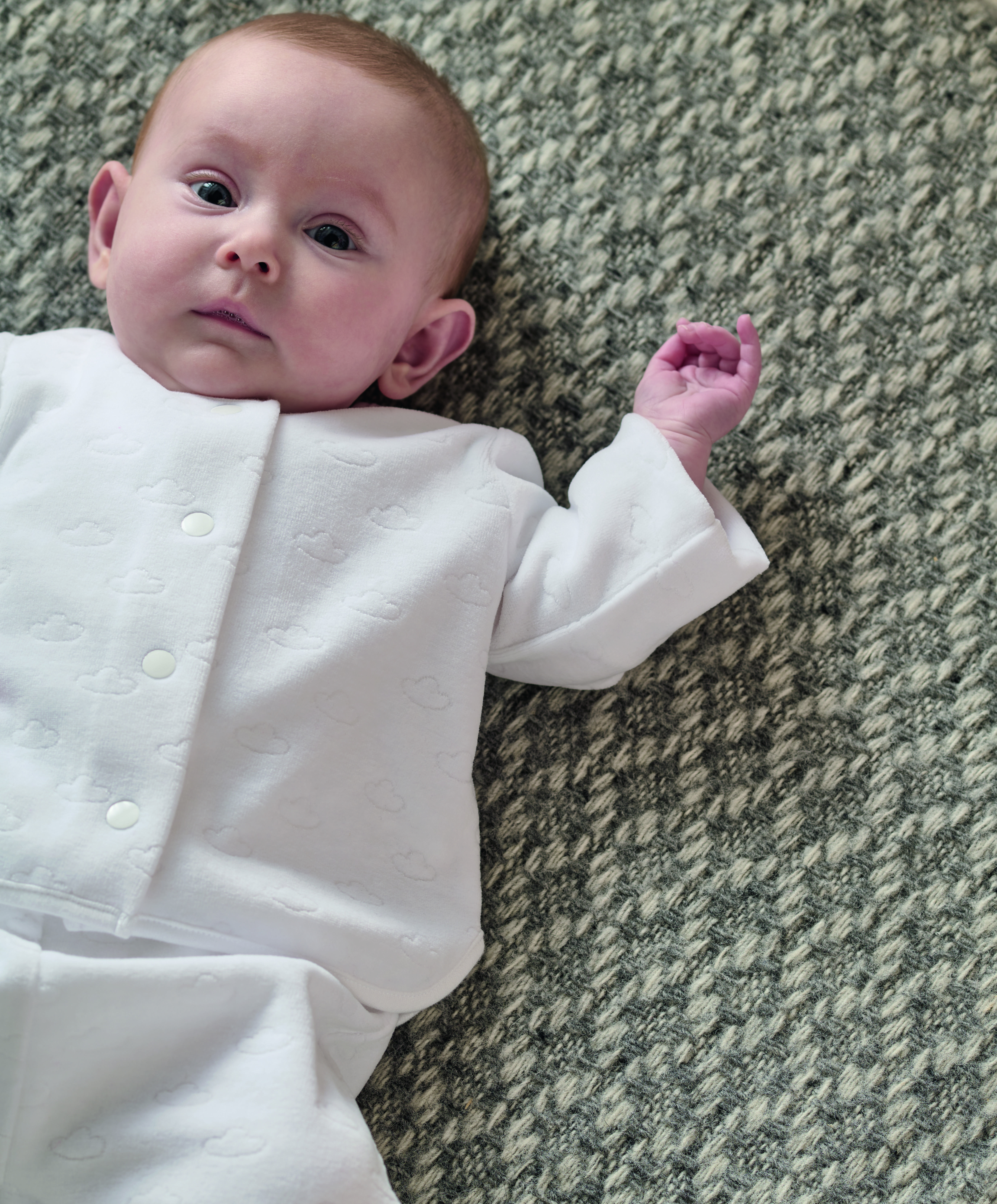 طقم مخمل بنقشة سحب - قطعتان image number 5