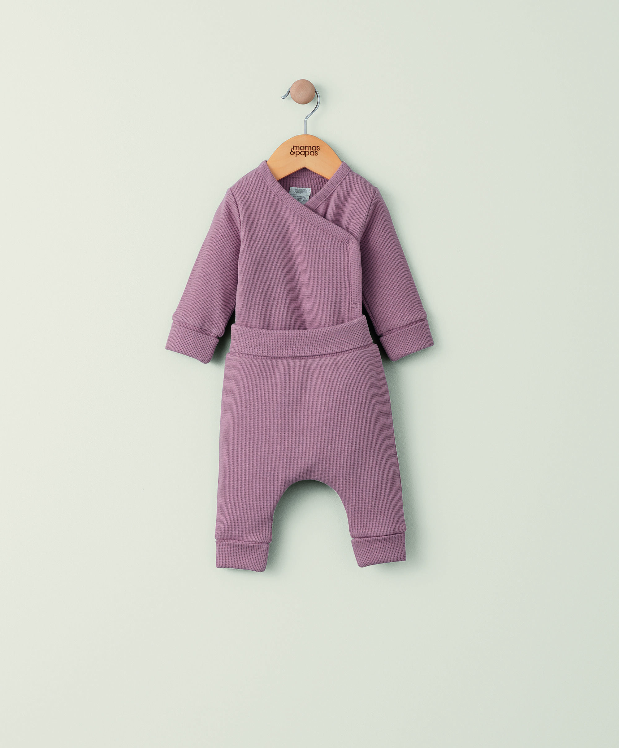 طقم بنسيج متشابك بلون وردي داكن - قطعتان image number 1