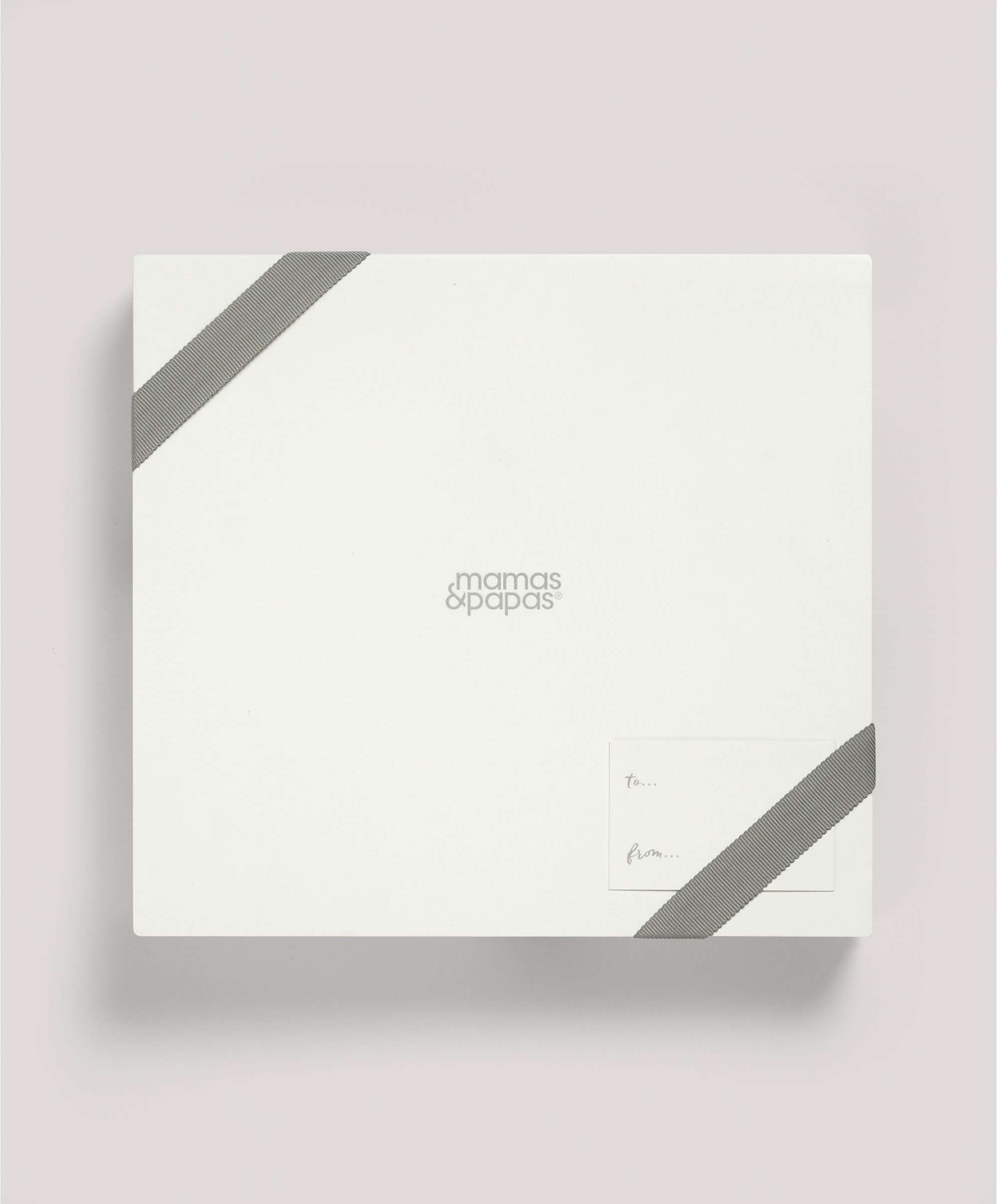 صندوق هدايا به قبعة وبطانية منقوشتان من All-In-One باللون الرملي image number 3