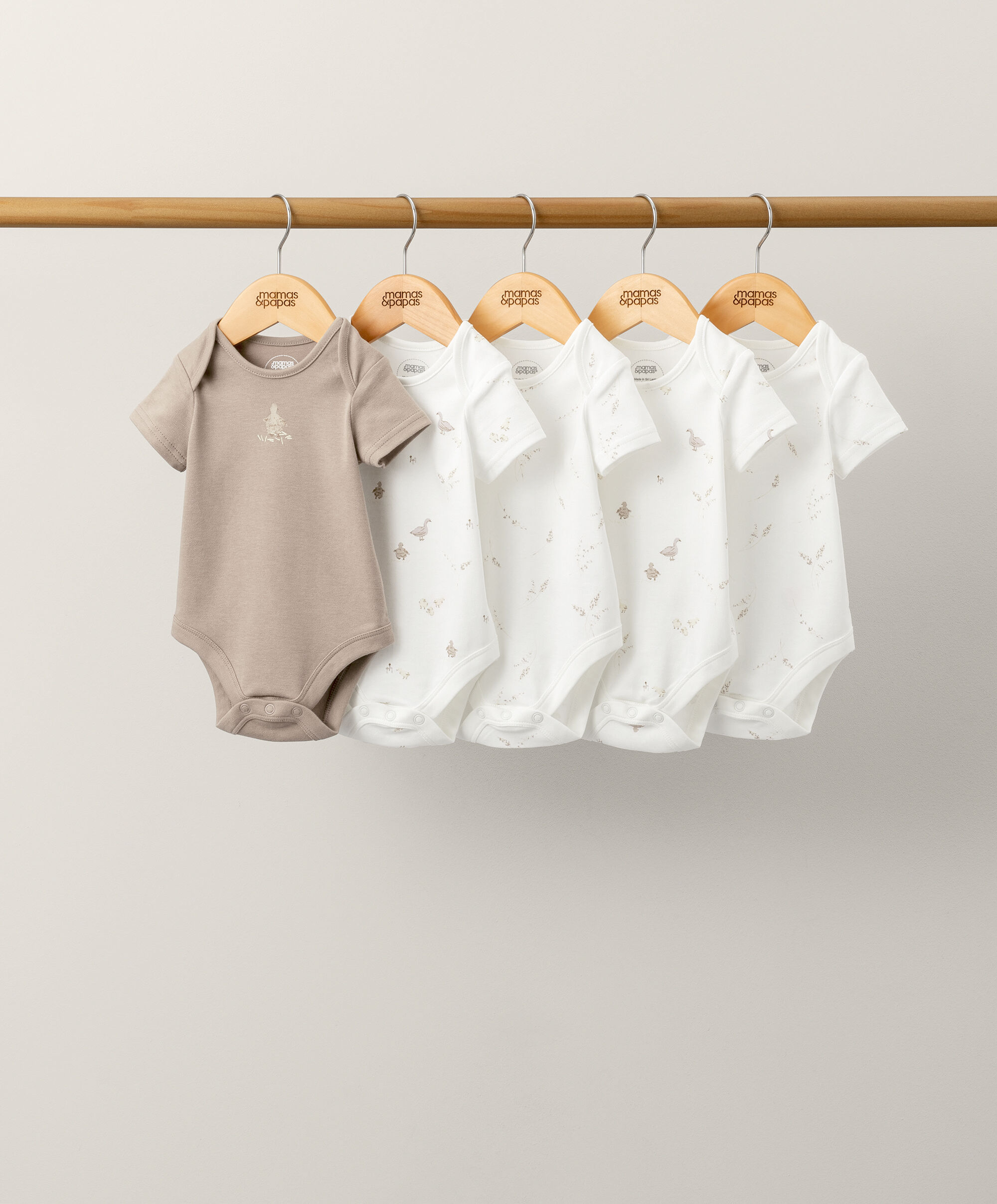 طقم لباس قطعة واحدة بنقشة بط بألوان محايدة - 5 قطع image number 1