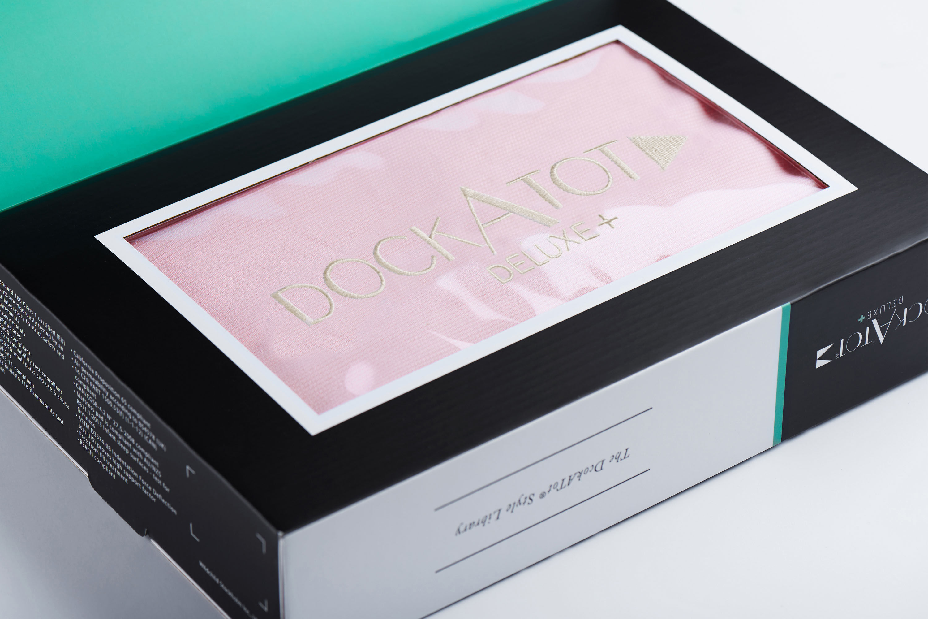 غطاء مهد ديلوكس+ من دوك ايه توت - ستروبيري كريم