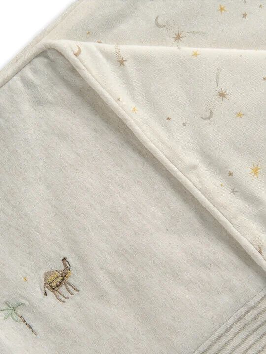 لحاف بتطريز جمل image number 2