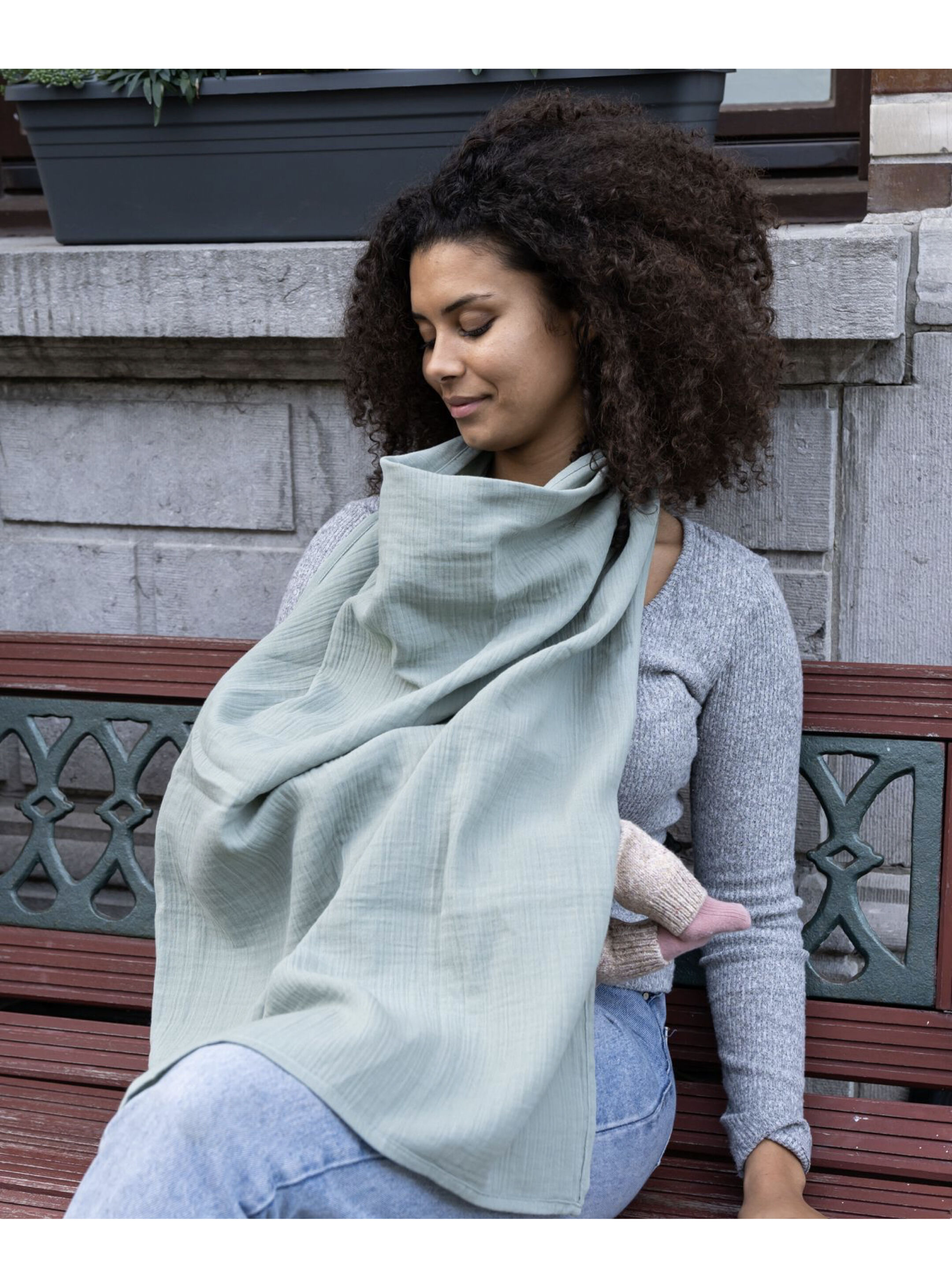 غطاء لأوقات الرضاعة موم آند بلاي متعدد الاستخدامات من دومو - أخضر image number 1