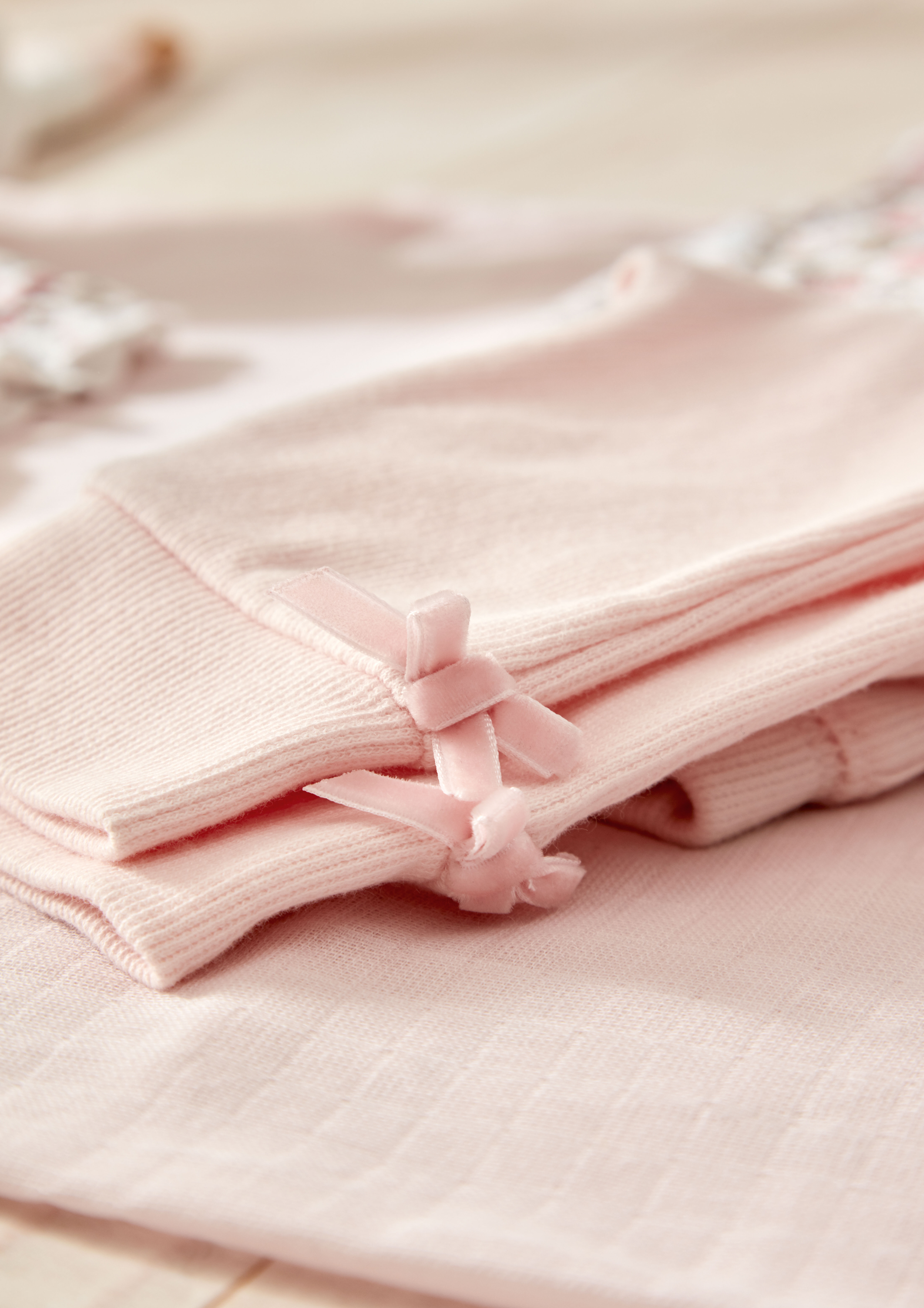 طقم بلوزة مطبوعة ولغينغز من نسيج مضلع image number 7