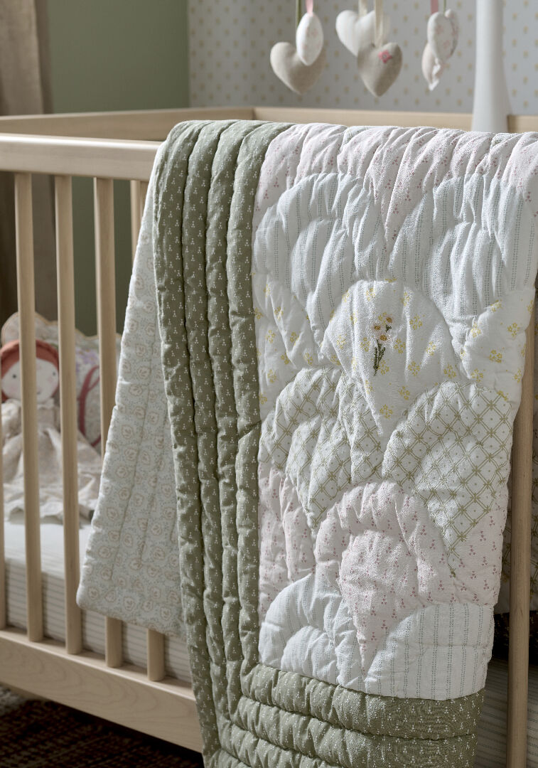 لحاف - لورا اشلي image number 5