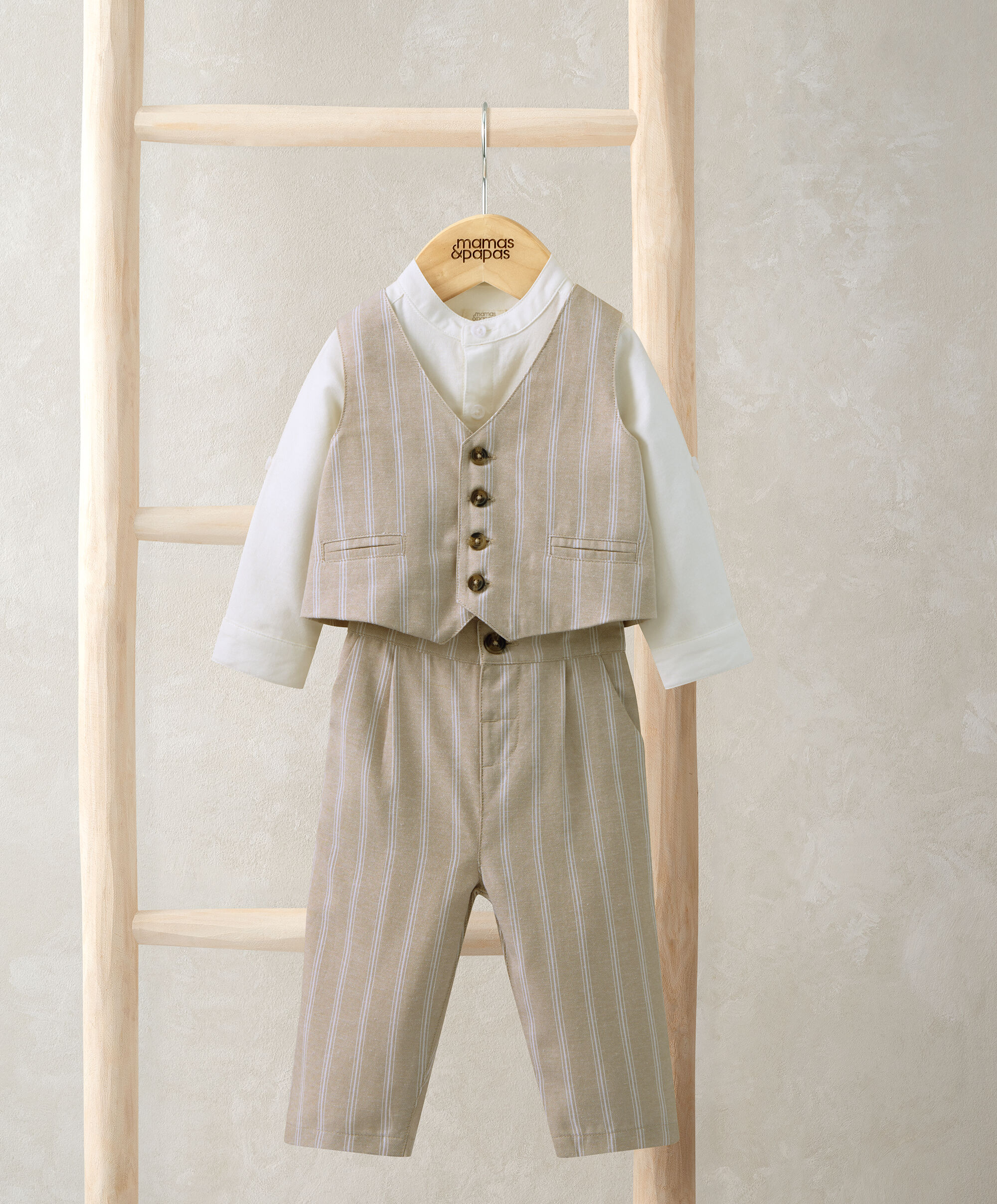 بدلة مخططة باللون البيج، ثلاث قطع image number 1