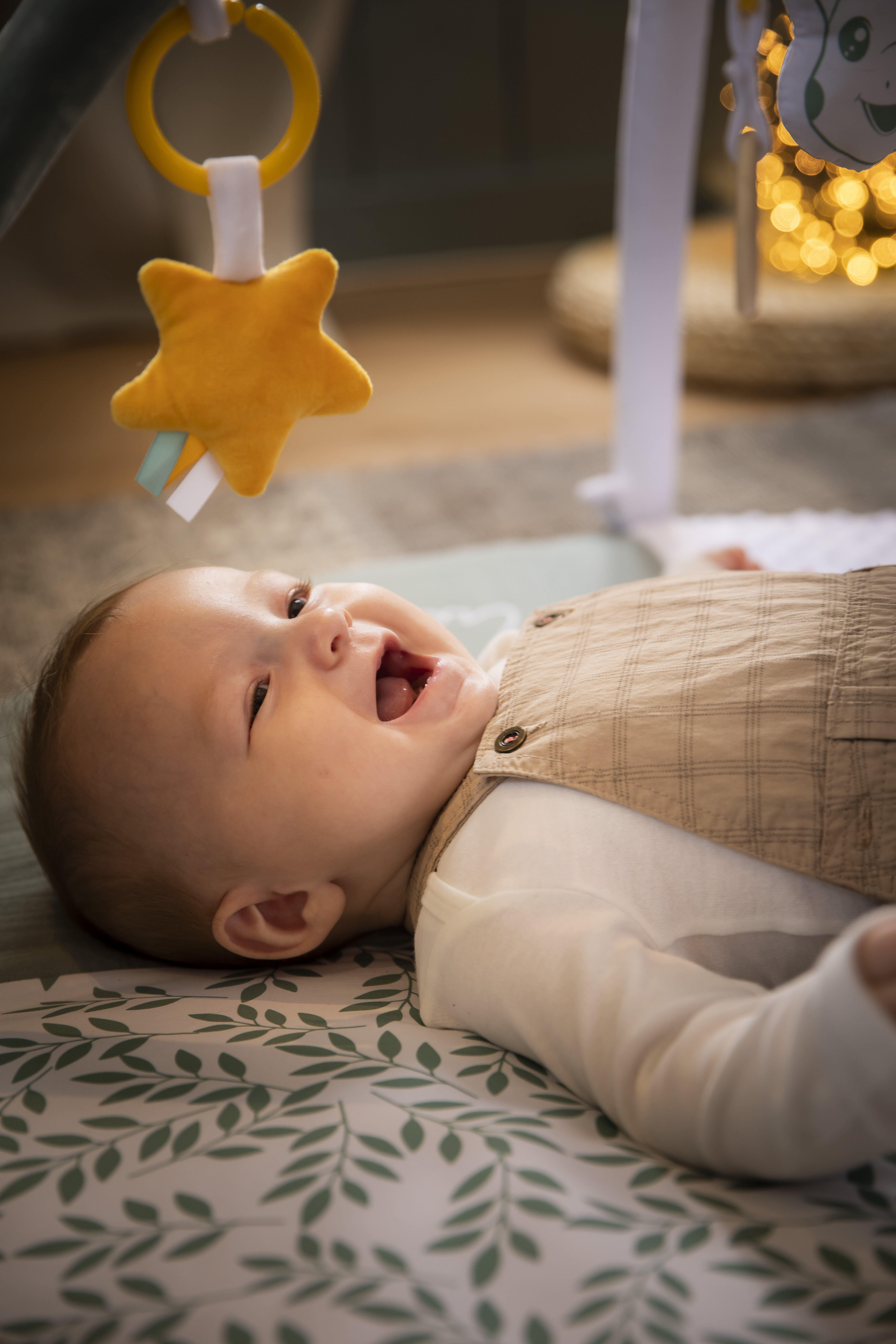 مفرش لعب إل ايتيه اون فوا بوجهين من صوفي لا جيراف image number 12