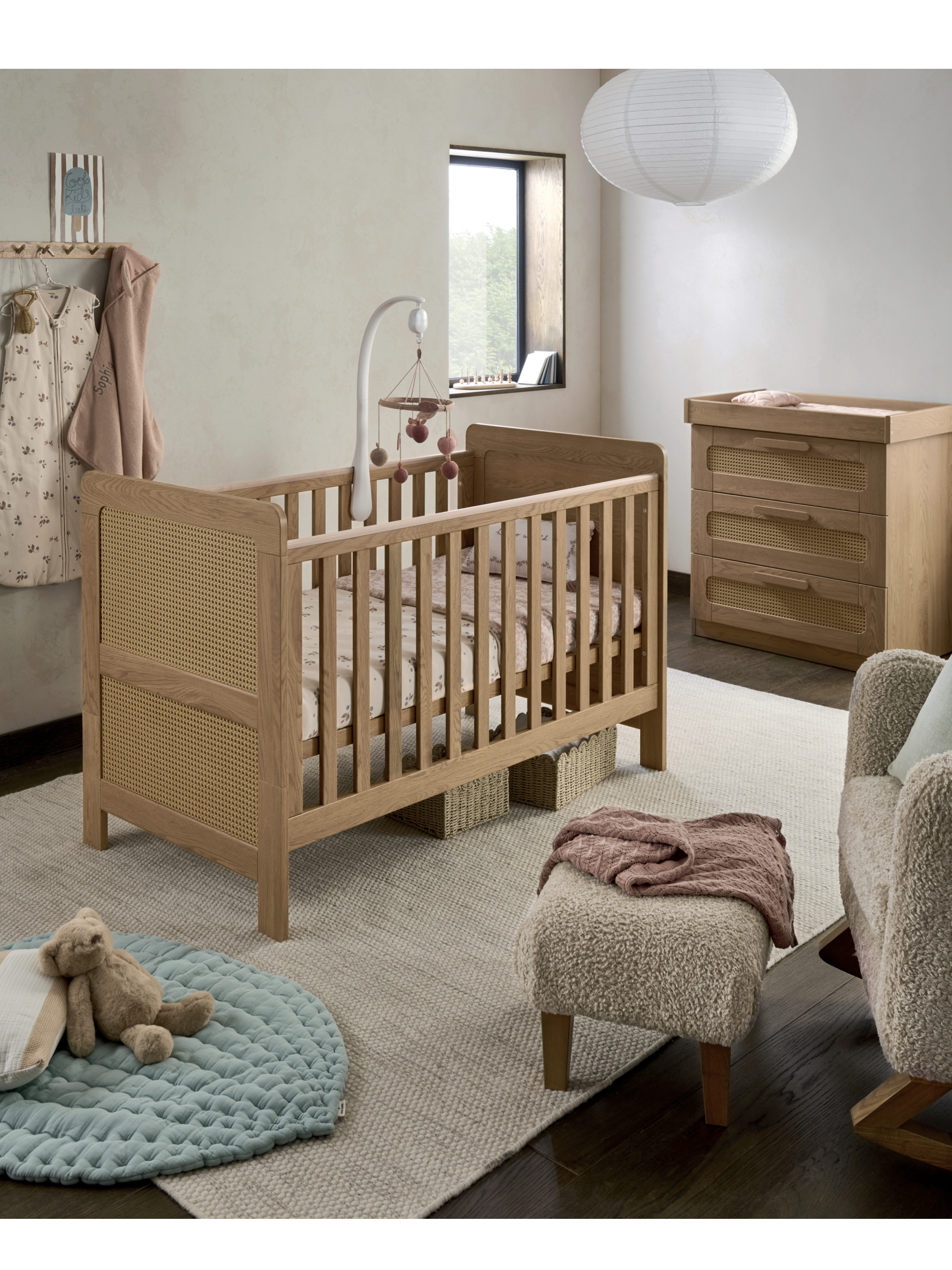 تسوقوا Mamas & Papas Esna 2 Piece Cotbed Set with Dresser Changer